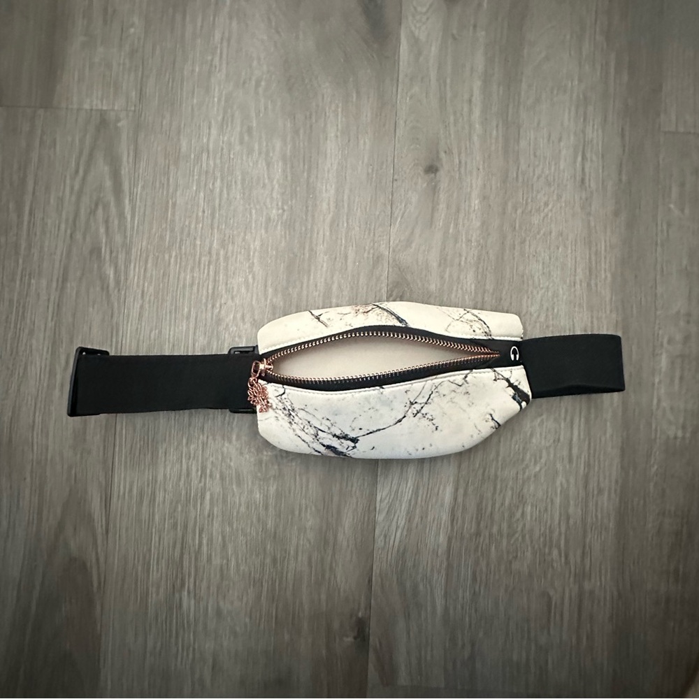 Oak and Reed Fanny Pack